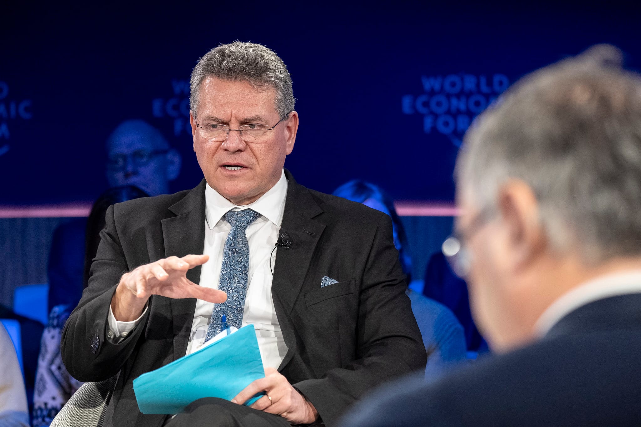 World Economic Forum Annual Meeting Ilham Kadri, Chief Executive Officer and Chairman of the Executive Committee, Syensqo, Belgium; Maros Sefcovic, Commissioner for Trade and Economic Security, Interinstitutional Relations and Transparency, European Commission; Nikol Pashinyan, Prime Minister of the Republic of Armenia; Patrick Pouyanné, Chairman of the Board and Chief Executive Officer, TotalEnergies, France; speaking in How to Project Europe's Power session at the World Economic Forum Annual Meeting 2025 in Davos-Klosters, Switzerland, 23/1/2025, 11:30 – 12:15 at Kurpark Village - Aspen 3. Stakeholder Dialogue. Copyright: World Economic Forum / Faruk Pinjo